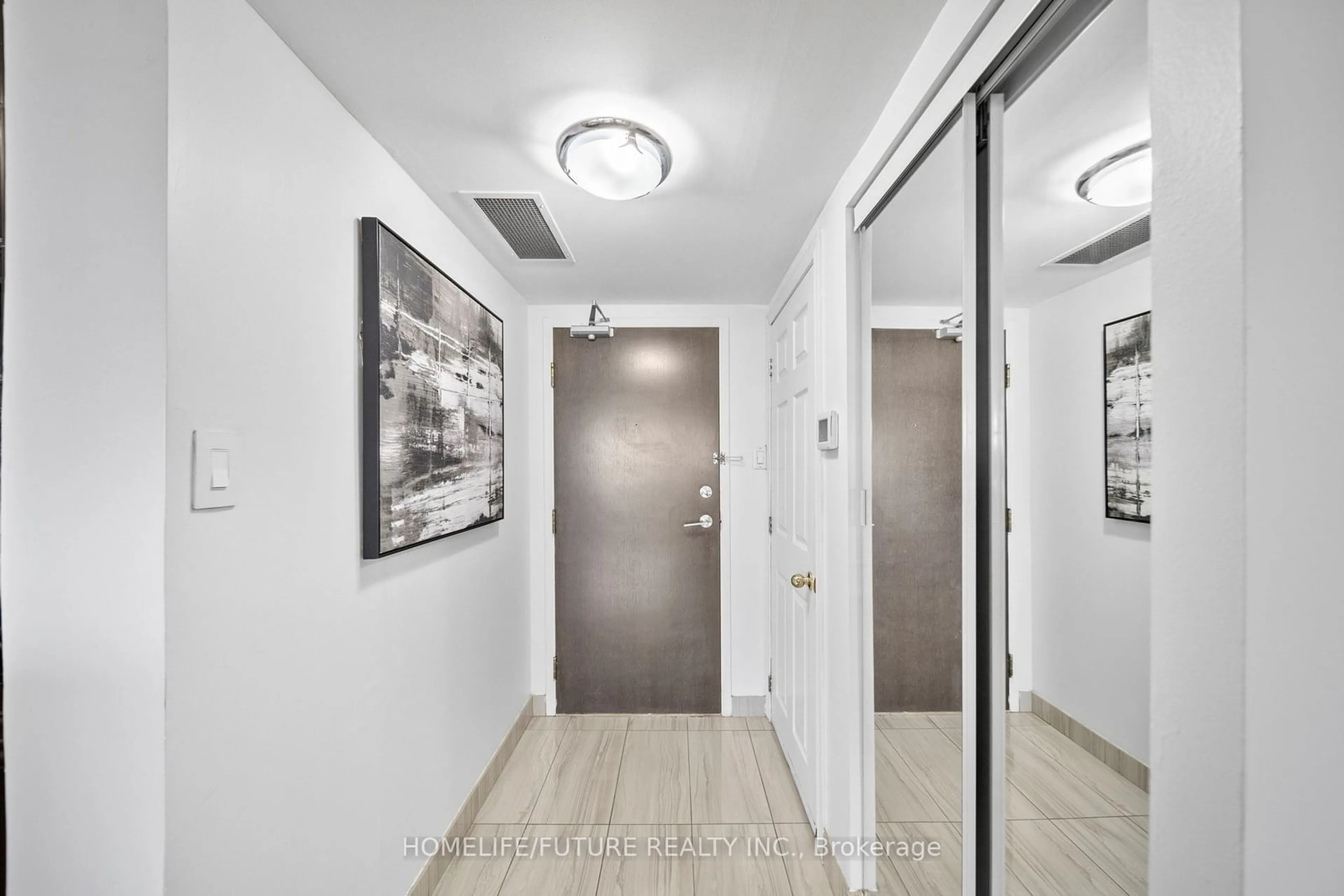 Indoor entryway for 4725 Sheppard Ave #1516, Toronto Ontario M1S 5B2