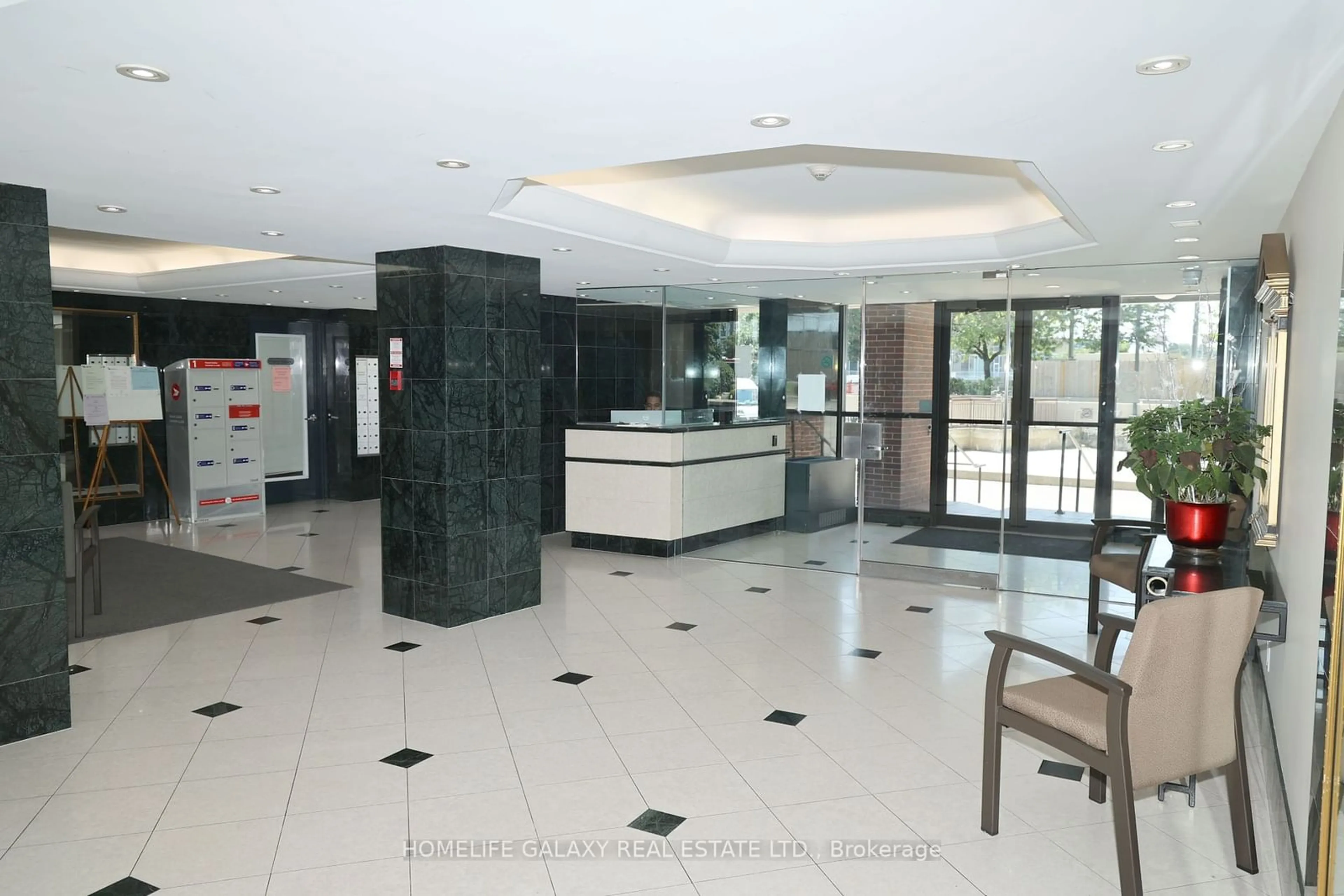 Lobby for 2365 Kennedy Rd #2004, Toronto Ontario M1T 3S6