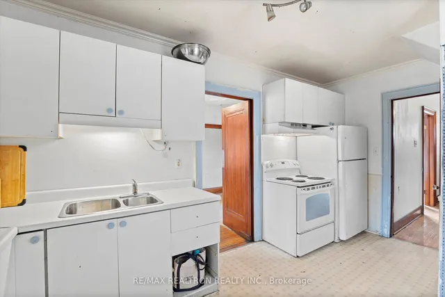 Additional property image - 19 Lesmount Ave
