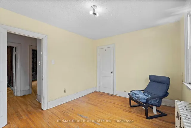 Additional property image - 19 Lesmount Ave