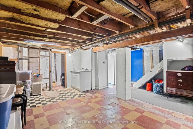 Additional property image - 19 Lesmount Ave