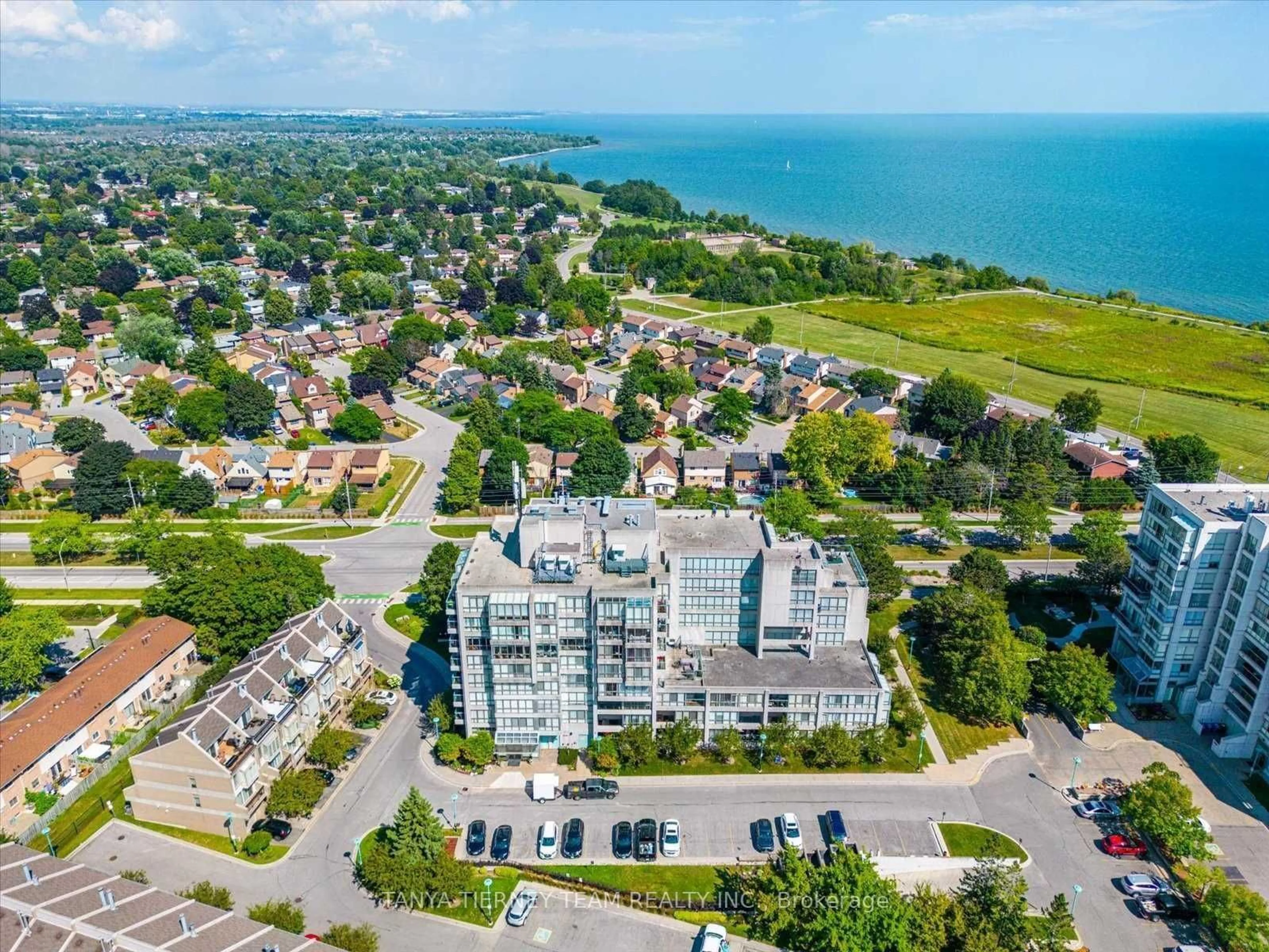 A pic from outside/outdoor area/front of a property/back of a property/a pic from drone, water/lake/river/ocean view for 25 Cumberland Lane #314, Ajax Ontario L1S 7K1