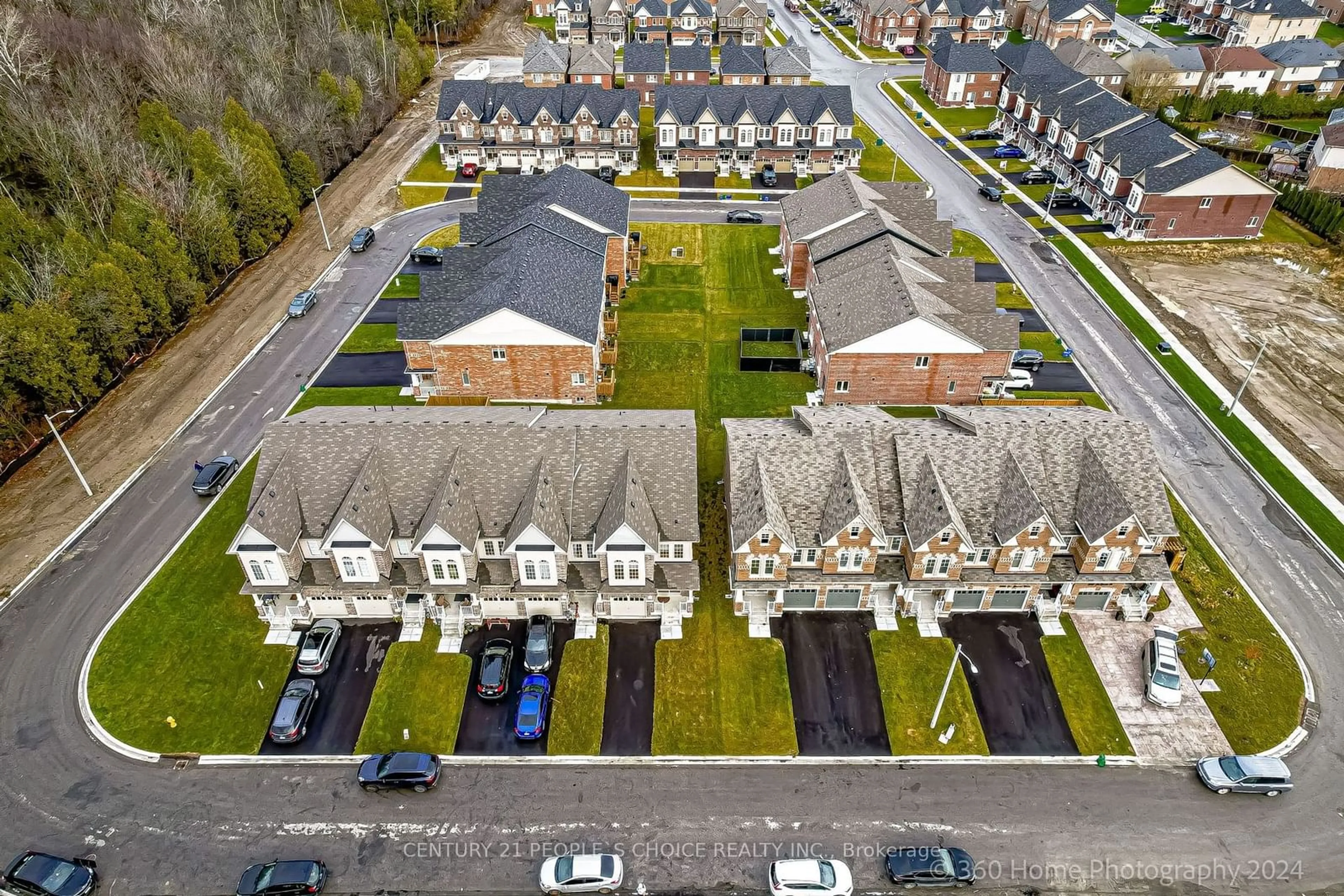 A pic from outside/outdoor area/front of a property/back of a property/a pic from drone, street for 1202 Jim Brewster Circ, Oshawa Ontario L1G 7S1