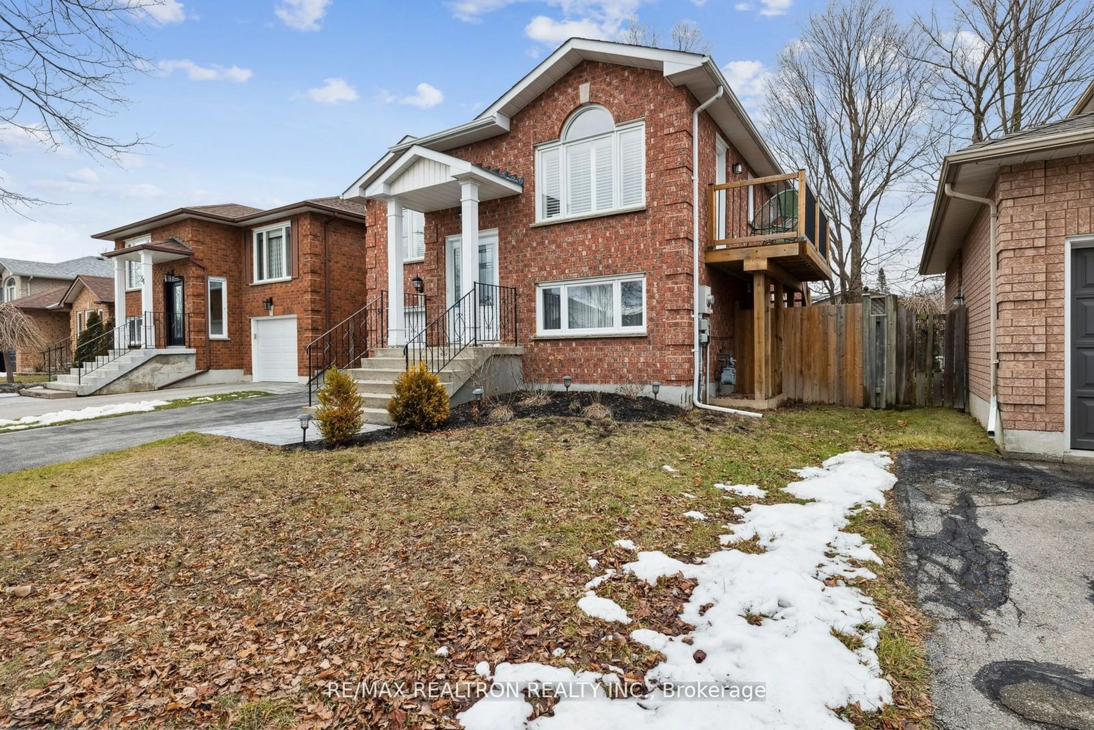 Home with brick exterior material, street for 56 Kintyre St, Clarington Ontario L1E 2Y6