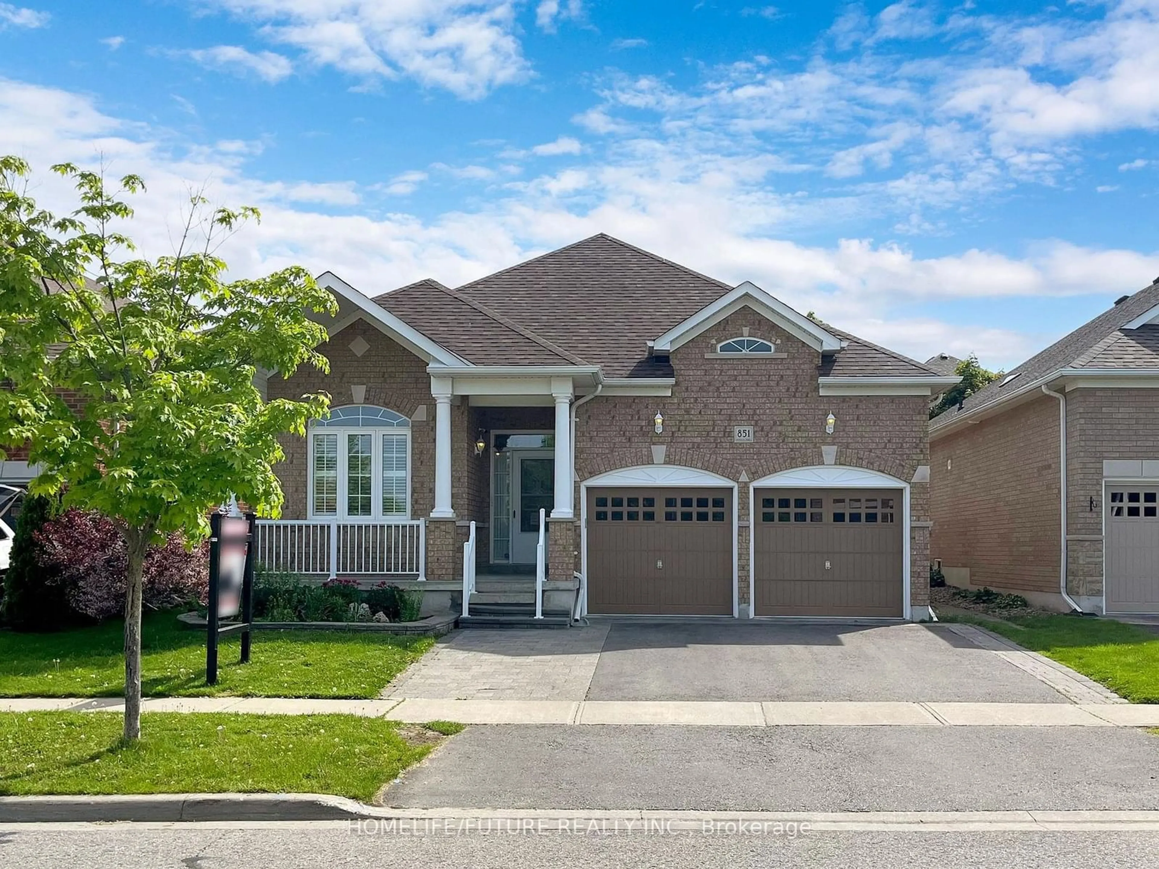 Home with brick exterior material, street for 851 Eagle Ridge Dr, Oshawa Ontario L1K 2Z9