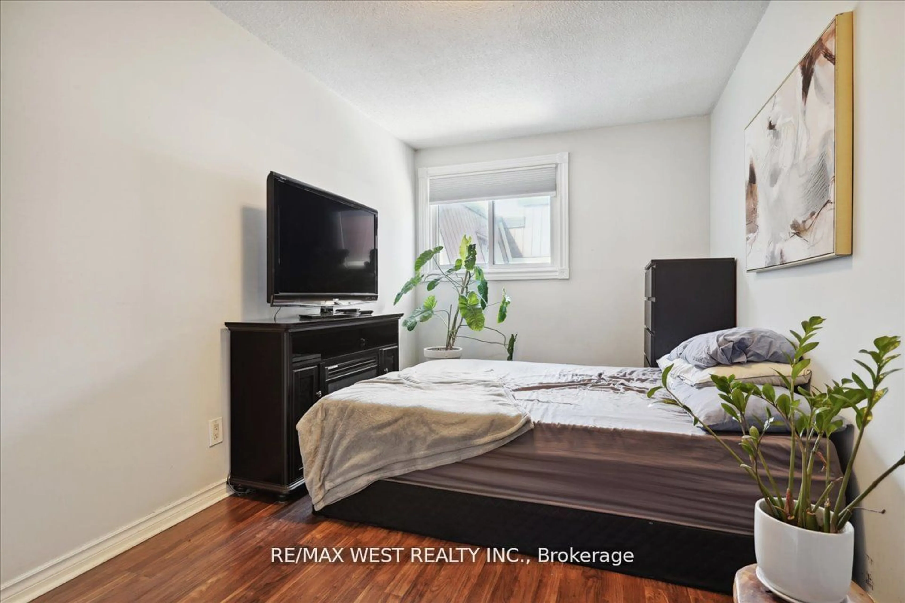 A pic of a room for 506 Normandy St #37, Oshawa Ontario L1H 7N8