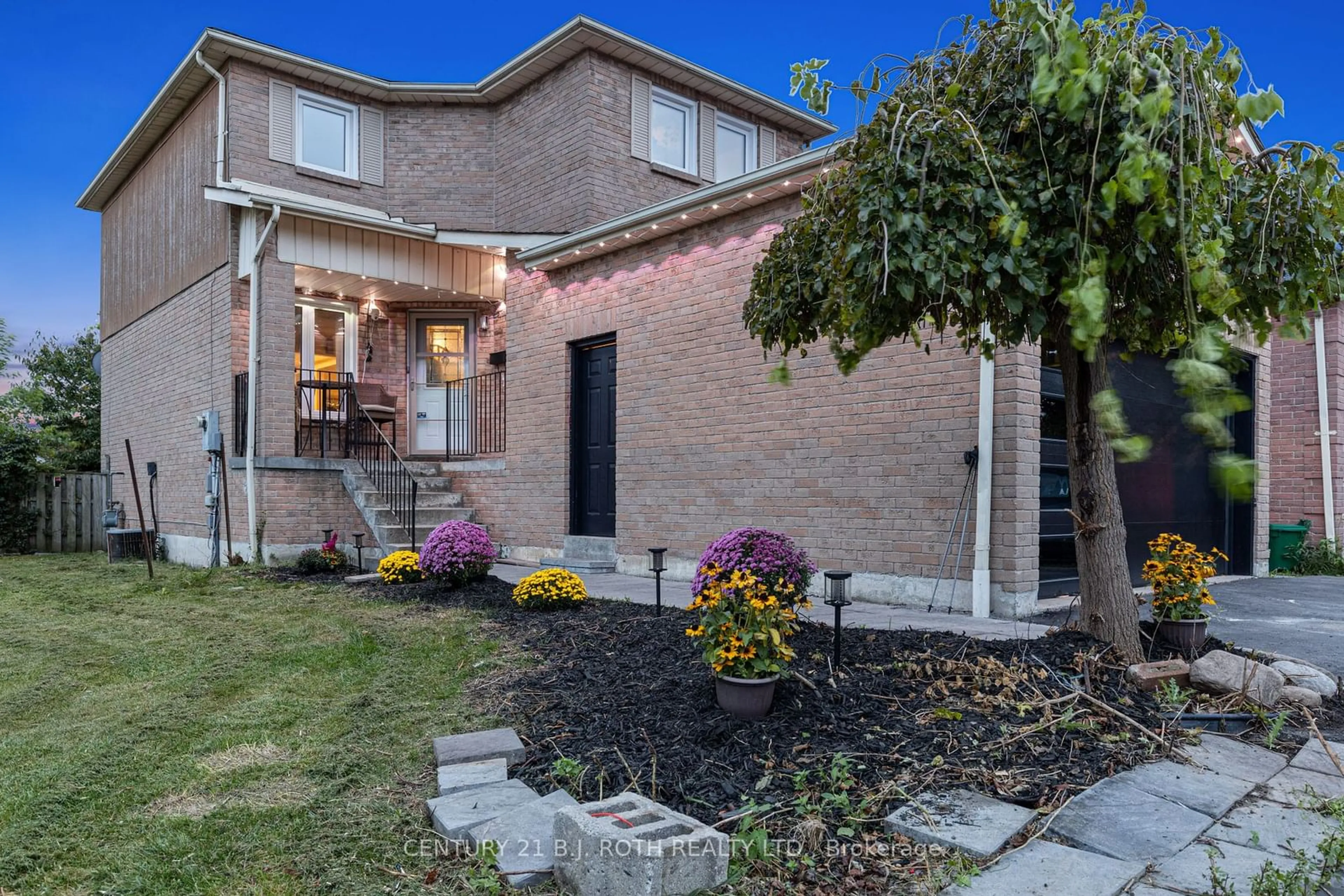 Home with brick exterior material, street for 1885 Bainbridge Dr, Pickering Ontario L1V 6G9