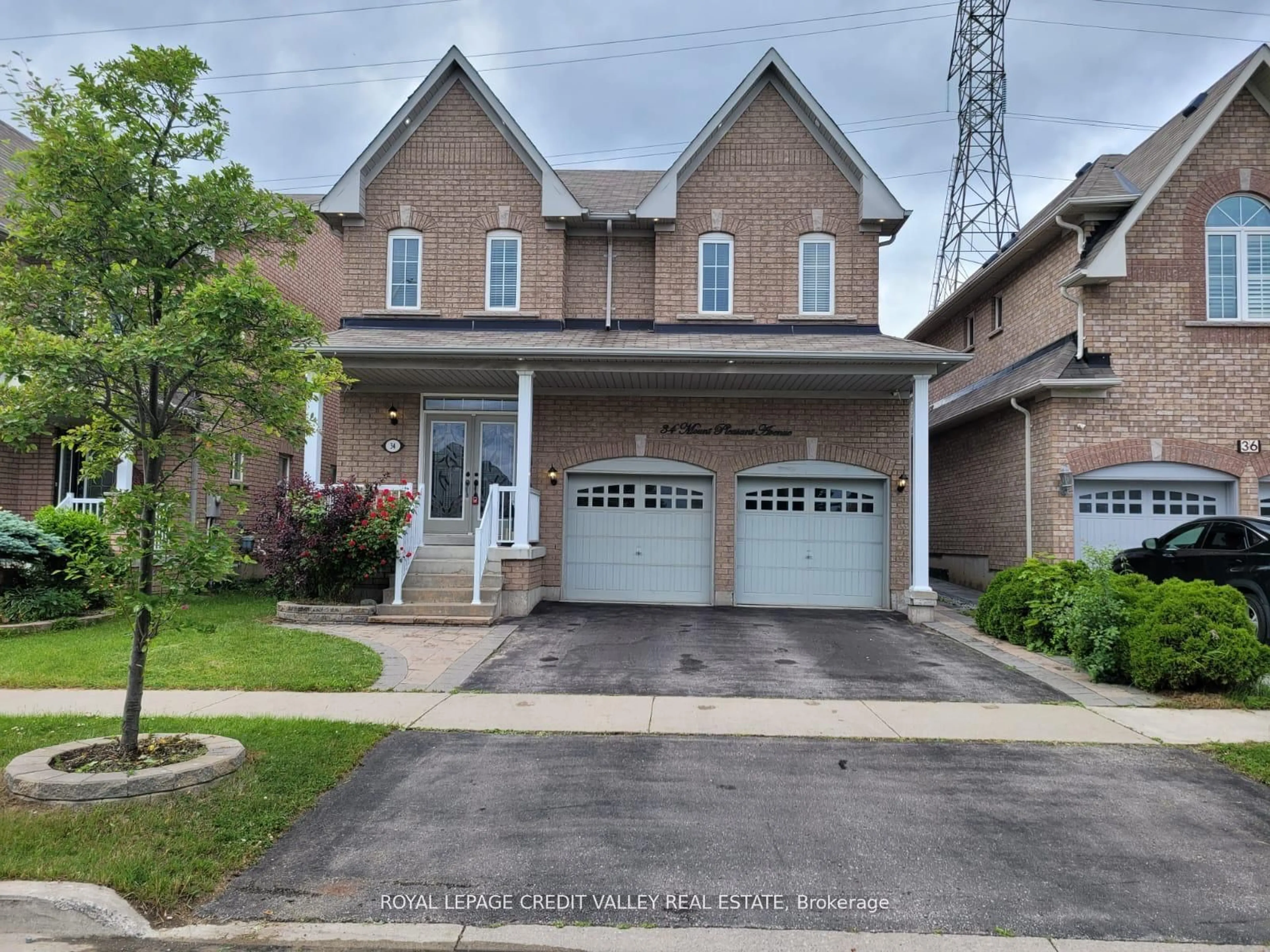 Home with brick exterior material, street for 34 Mount Pleasant Ave, Whitby Ontario L1N 0C8