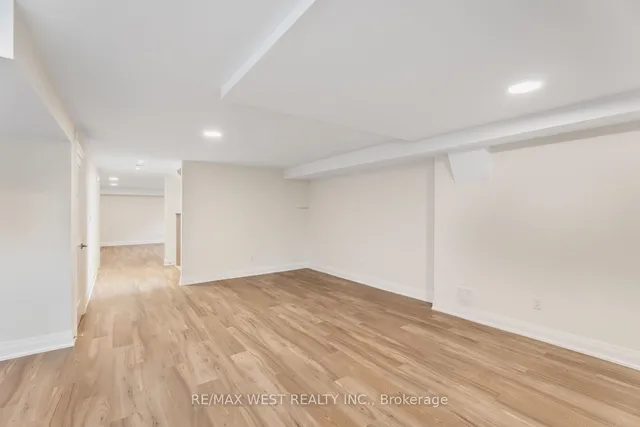 Additional property image - 1049 Greenwood Ave