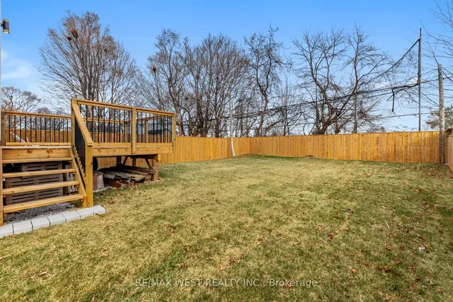 Additional property image - 1049 Greenwood Ave