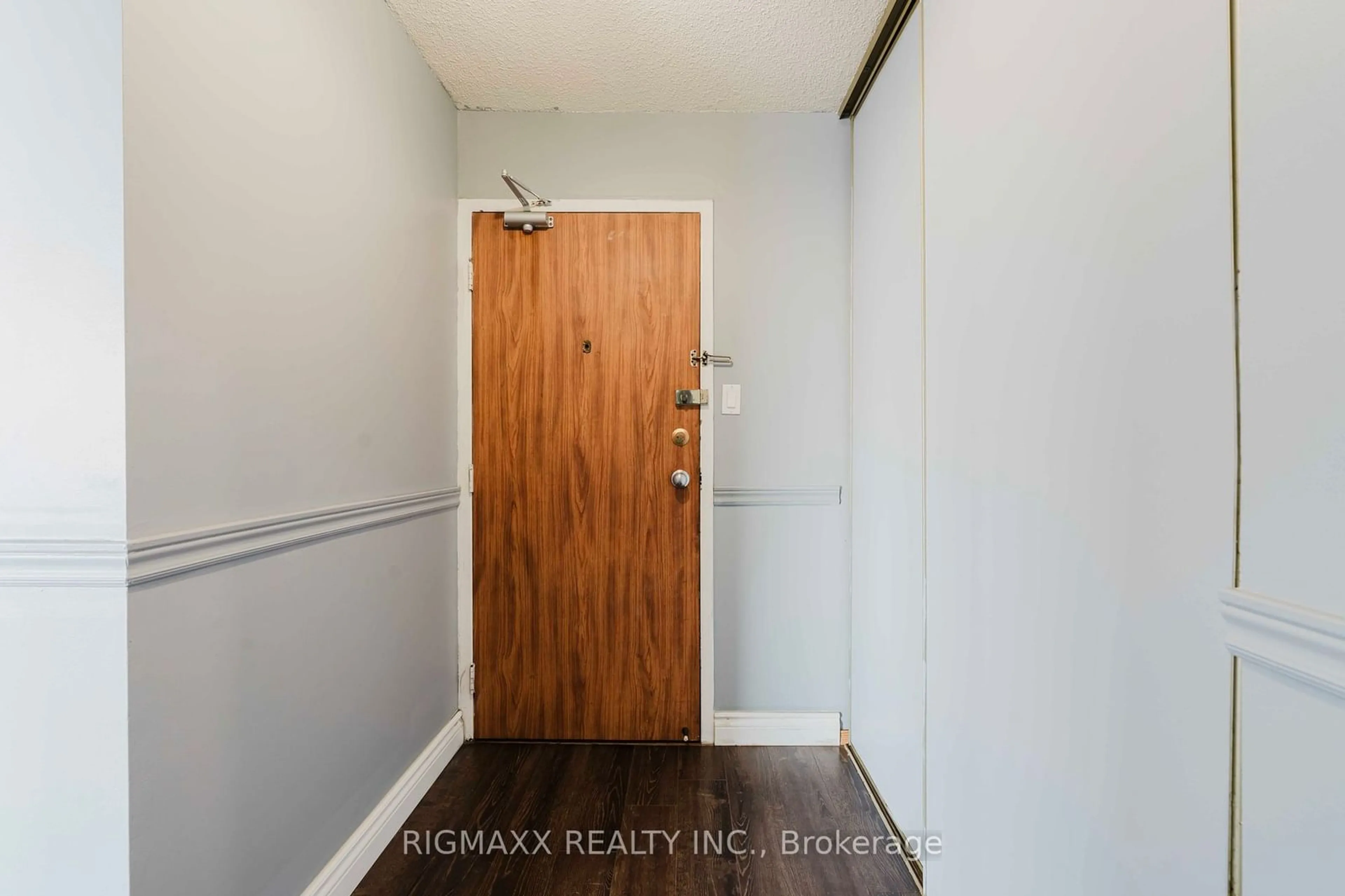 Indoor entryway for 121 TRUDELLE St #1007, Toronto Ontario M1J 3K4