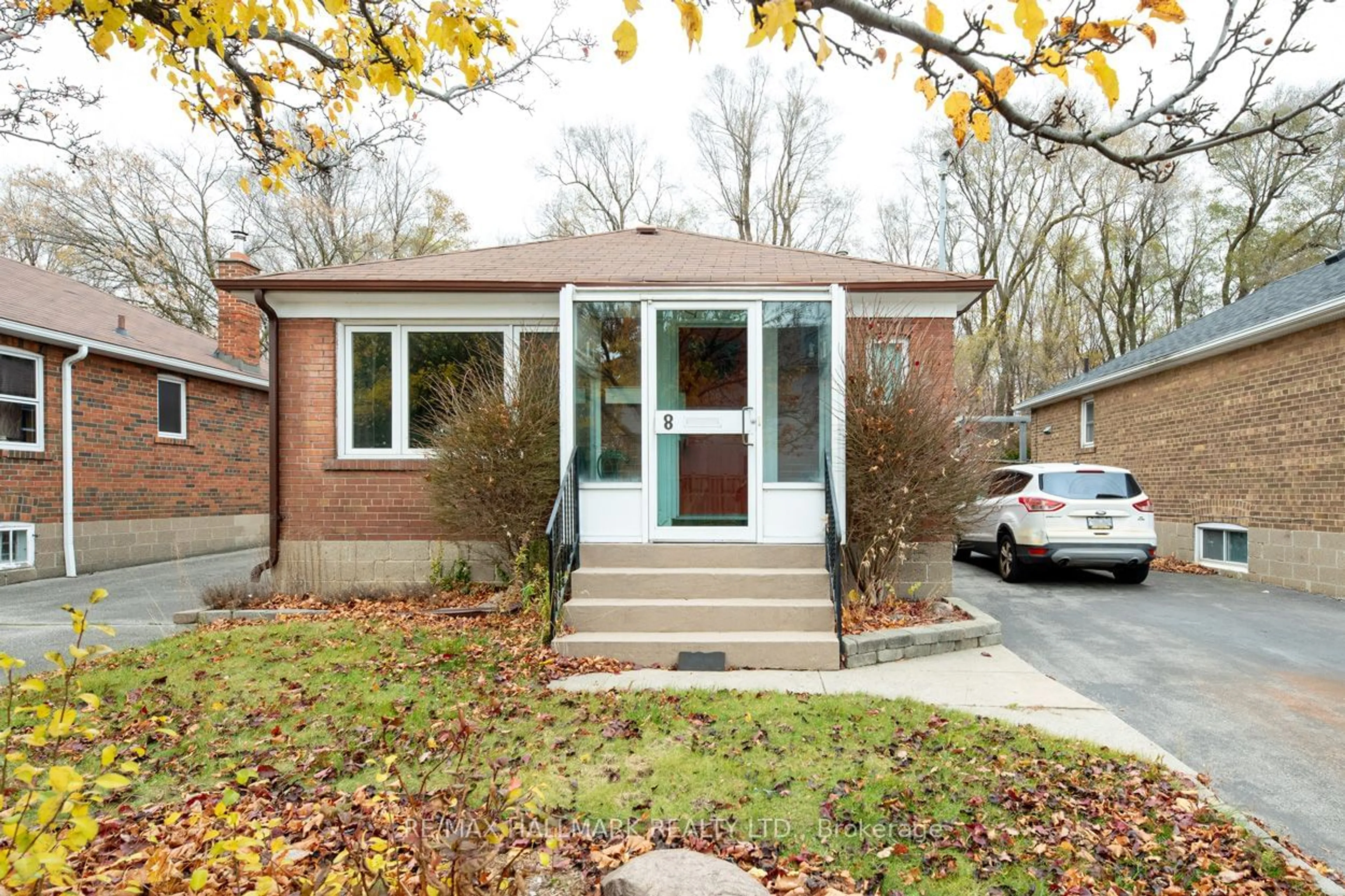 Home with brick exterior material, street for 8 Hollis Ave, Toronto Ontario M1N 2C3