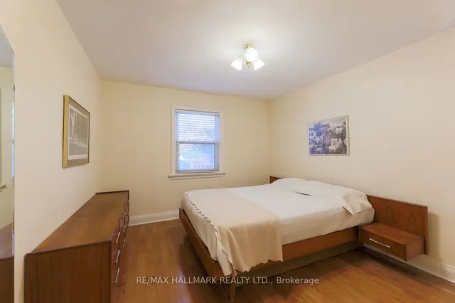 Additional property image - 8 Hollis Ave