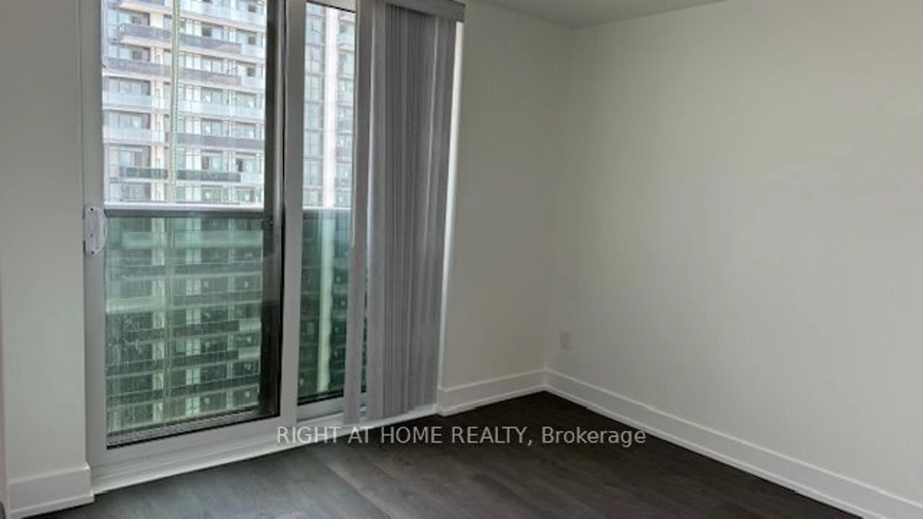 A pic of a room for 2550 Simcoe St #1913, Oshawa Ontario L1L 0R5