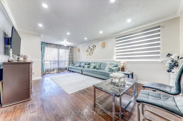 Additional property image - 126 Porchester Dr