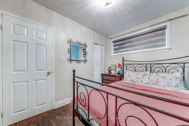 Additional property image - 126 Porchester Dr