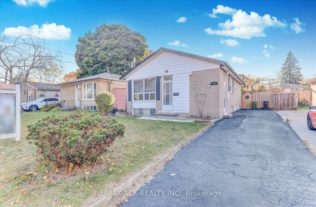Additional property image - 126 Porchester Dr