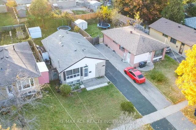 Additional property image - 126 Porchester Dr