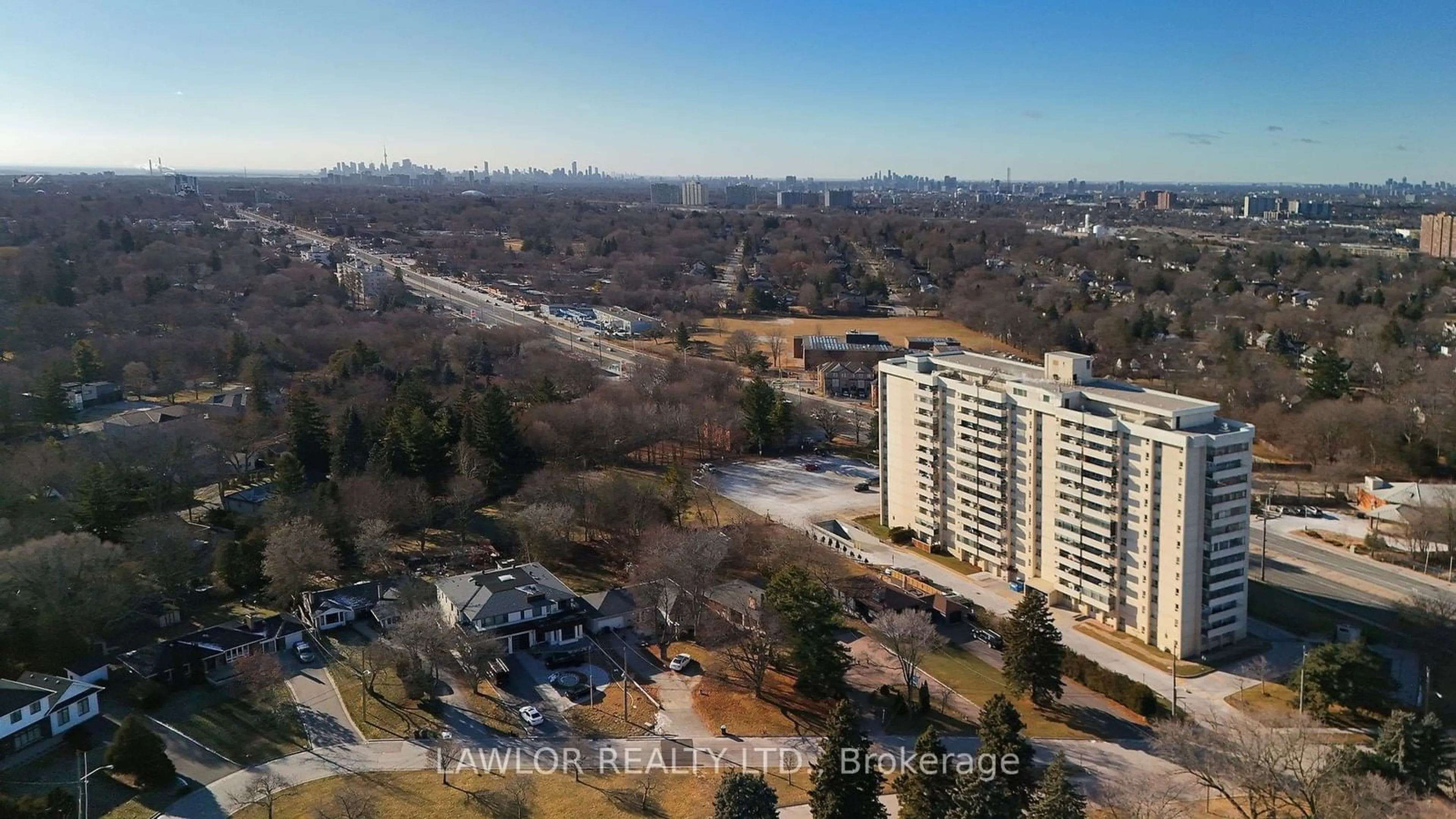 A pic from outside/outdoor area/front of a property/back of a property/a pic from drone, city buildings view from balcony for 3311 Kingston Rd #410, Toronto Ontario M1M 1R1