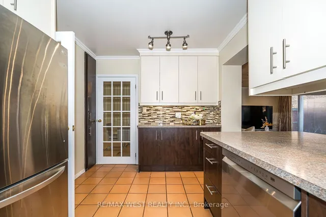 Additional property image - 42 Sir Raymond Dr