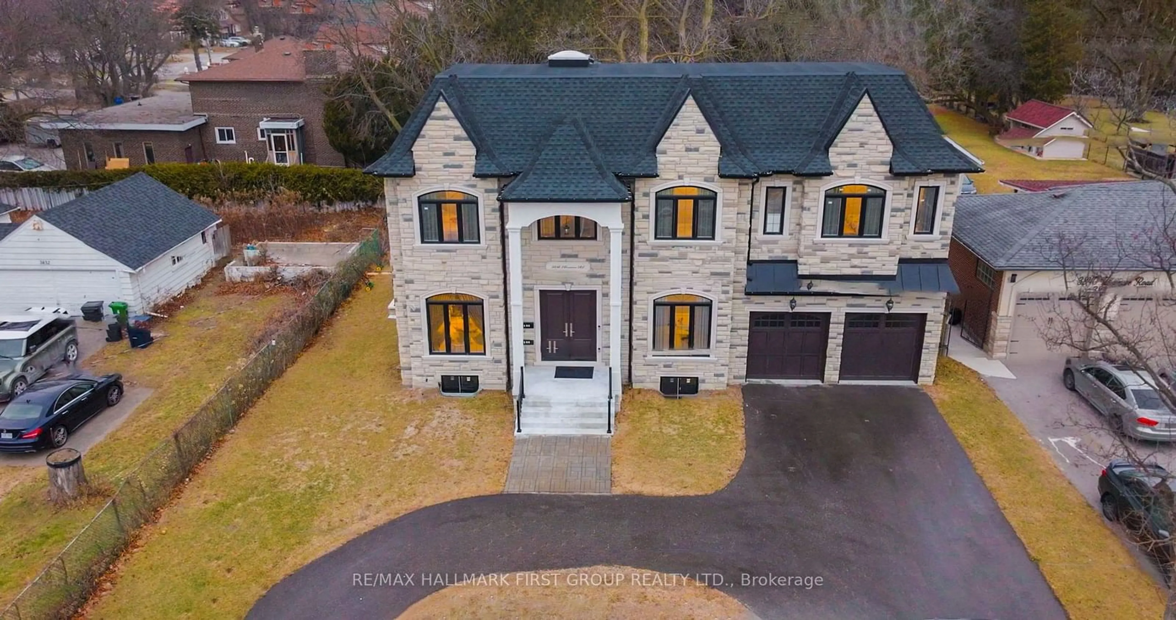 A pic from outside/outdoor area/front of a property/back of a property/a pic from drone, building for 3836 Ellesmere Rd, Toronto Ontario M1C 1J1