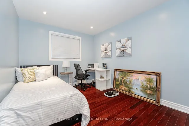 Additional property image - 24 Gracemount Cres