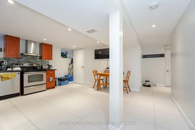 Additional property image - 24 Gracemount Cres