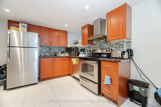 Additional property image - 24 Gracemount Cres