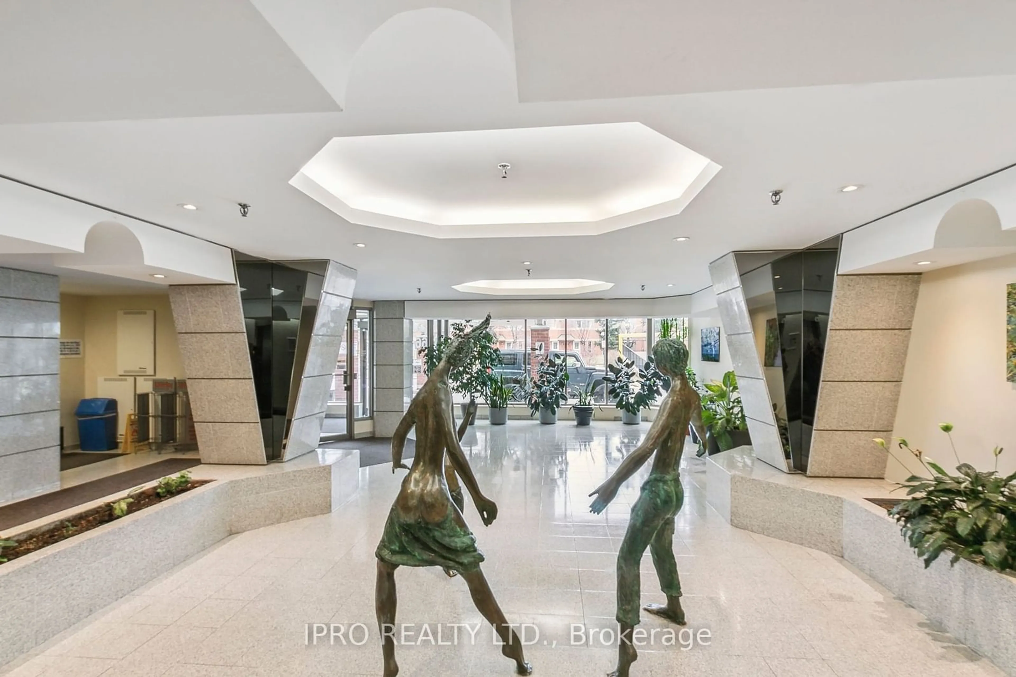 Lobby for 2466 Eglinton Ave #707, Toronto Ontario M1K 5J9