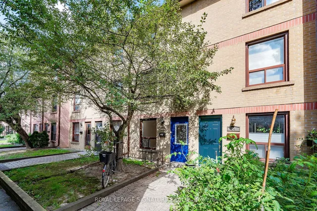 Additional property image - 275 Broadview Ave Unit 92
