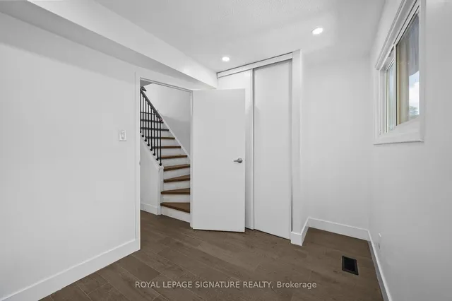 Additional property image - 275 Broadview Ave Unit 92