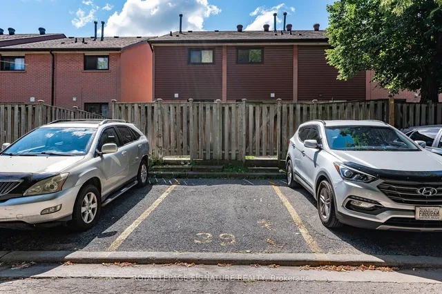 Additional property image - 275 Broadview Ave Unit 92