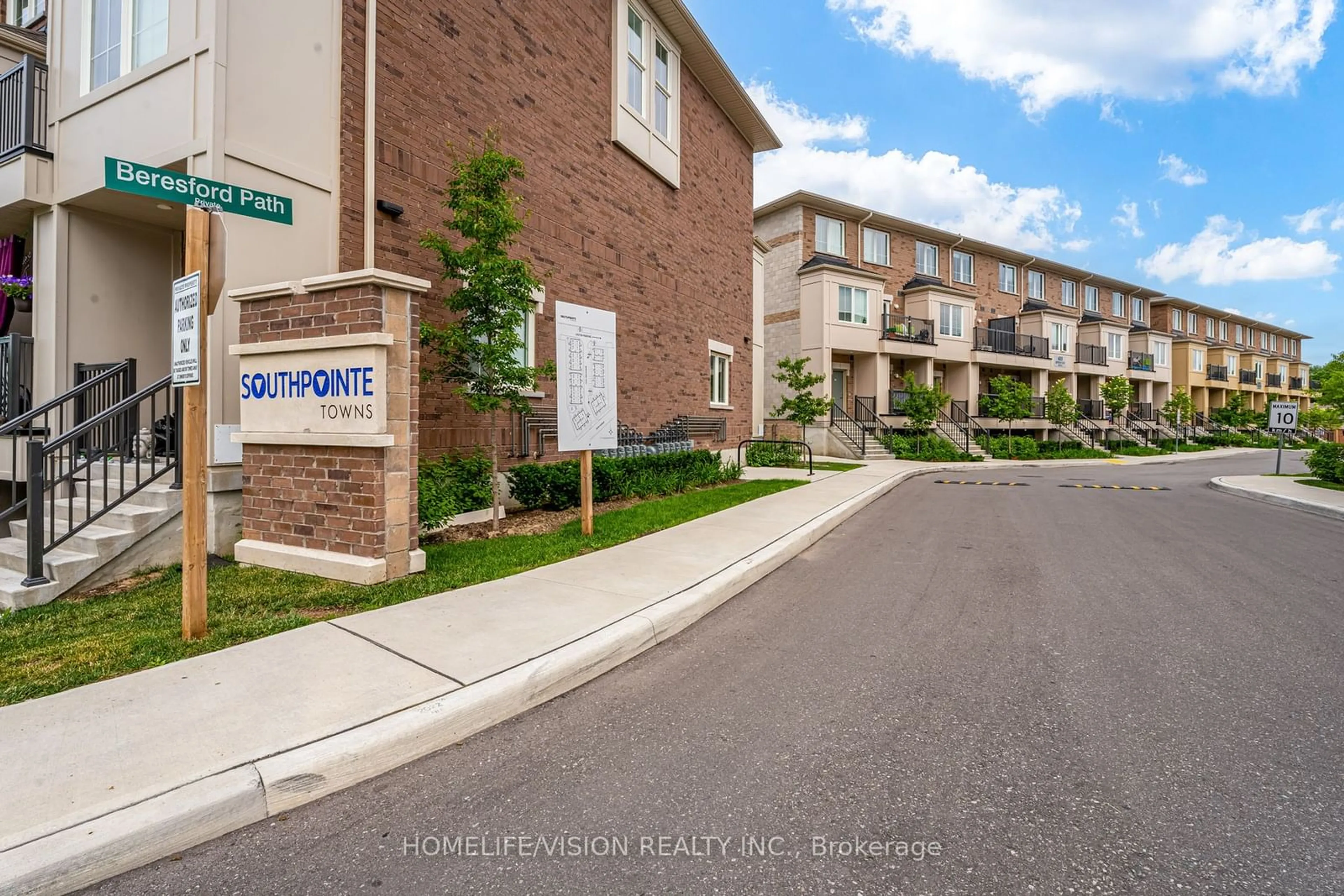 Patio, street for 480 Beresford Path #3, Oshawa Ontario L1H 0B2