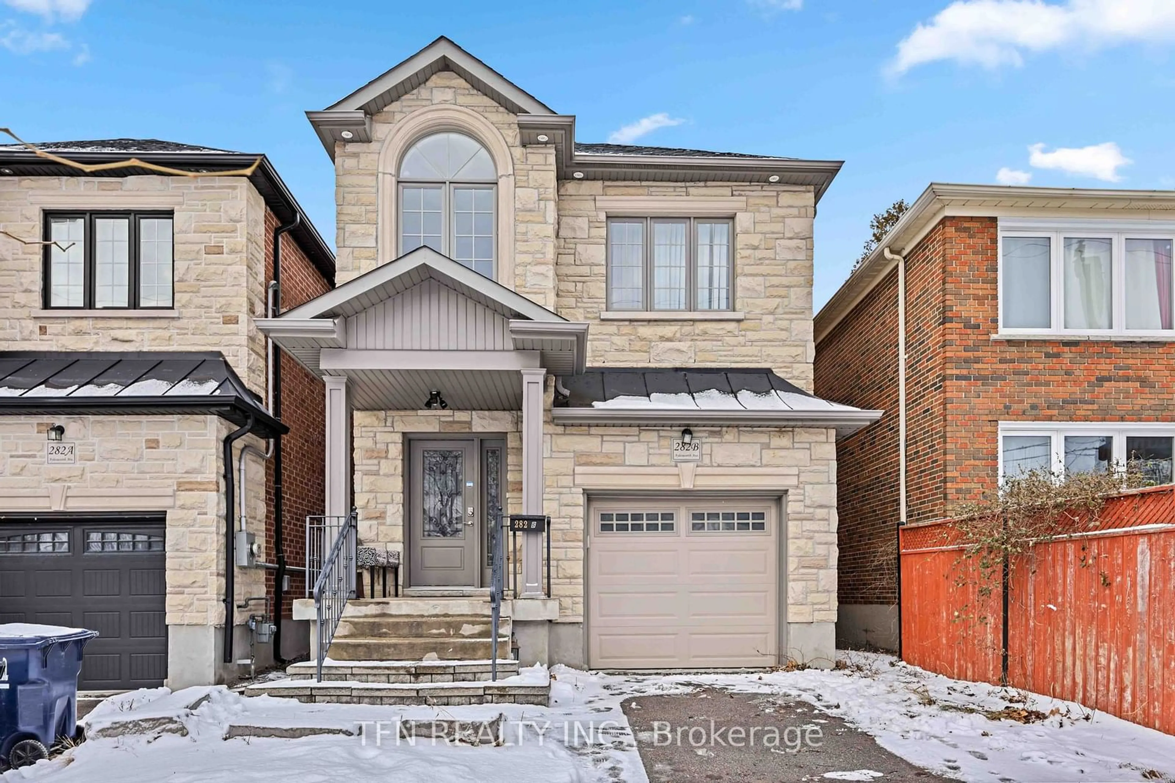 Home with brick exterior material, street for 282B Aylesworth Ave, Toronto Ontario M1N 2K2