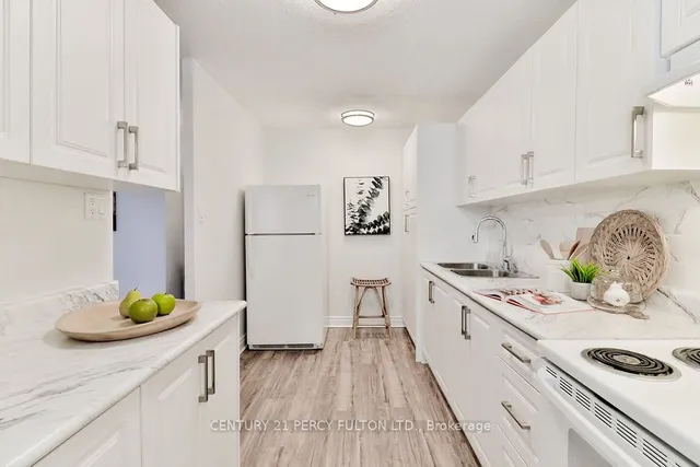 Additional property image - 1950 Kennedy Rd Unit 1401