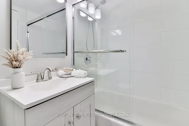 Additional property image - 1950 Kennedy Rd Unit 1401