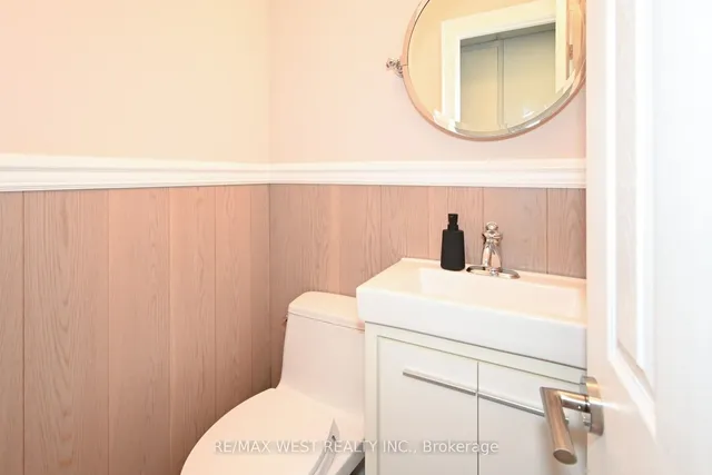 Additional property image - 45 Birchmount Rd Unit 10