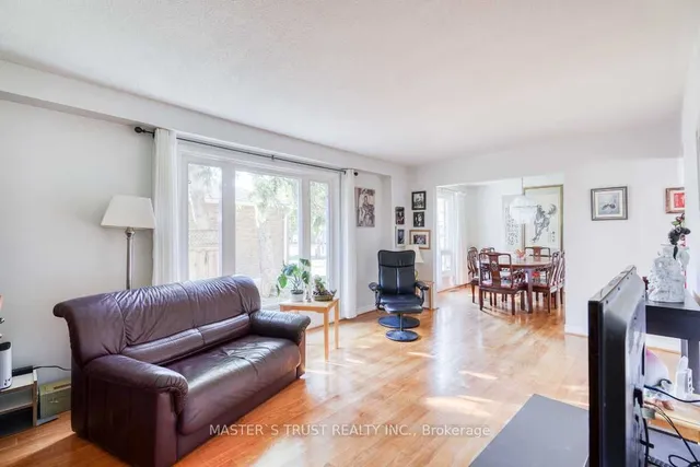 Additional property image - 1 Prince Hal Cres