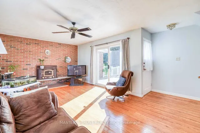 Additional property image - 1 Prince Hal Cres