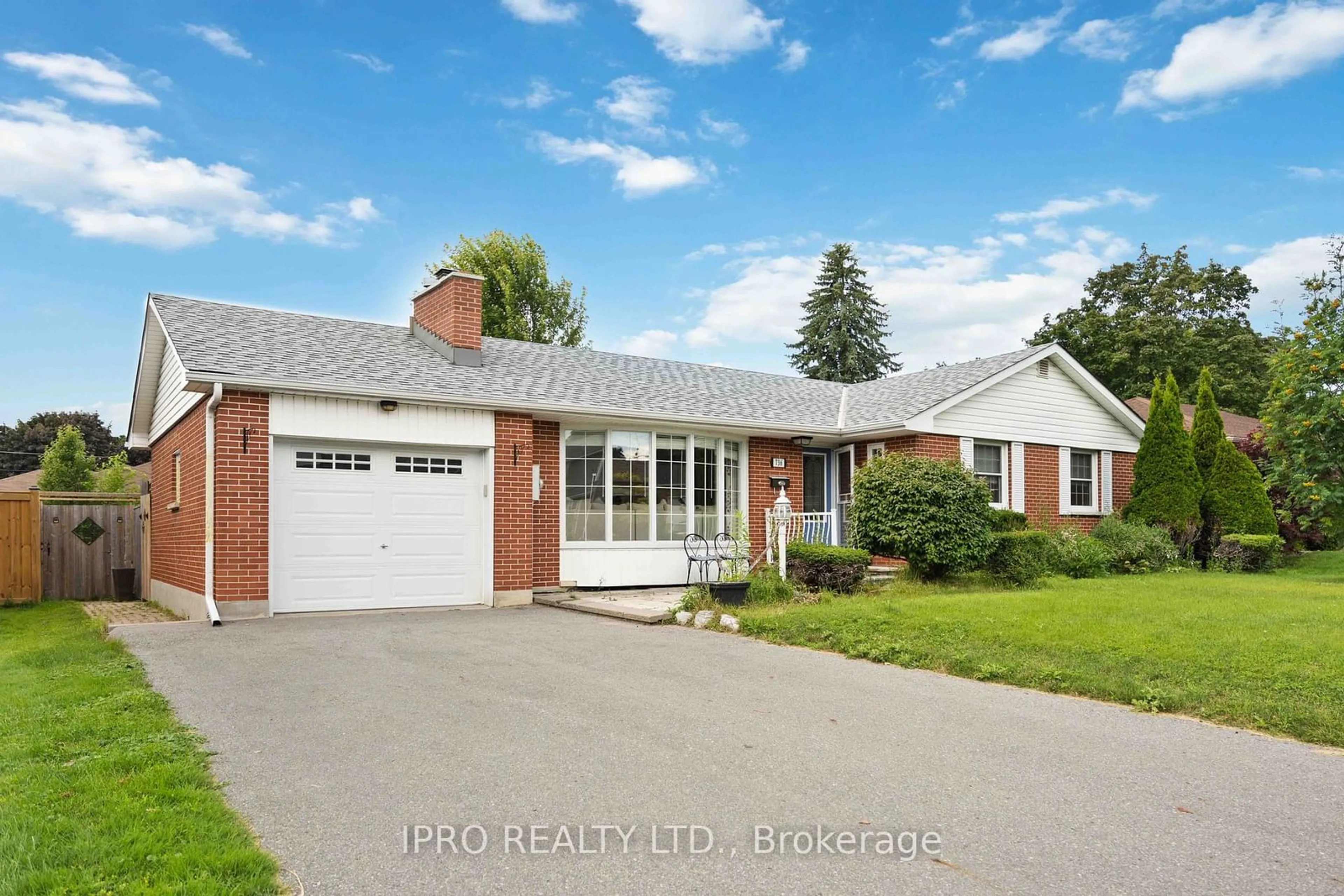 Home with brick exterior material, street for 736 Westdale St, Oshawa Ontario L1J 5B7