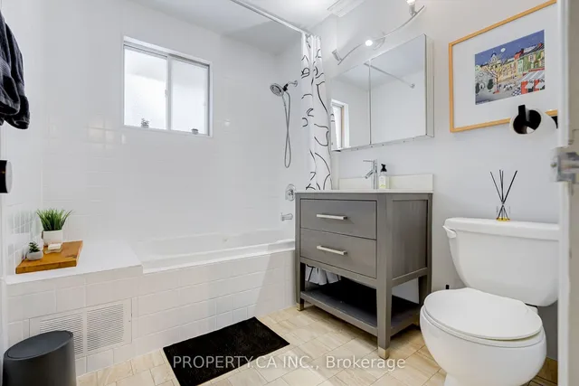 Additional property image - 42 Fintona Ave