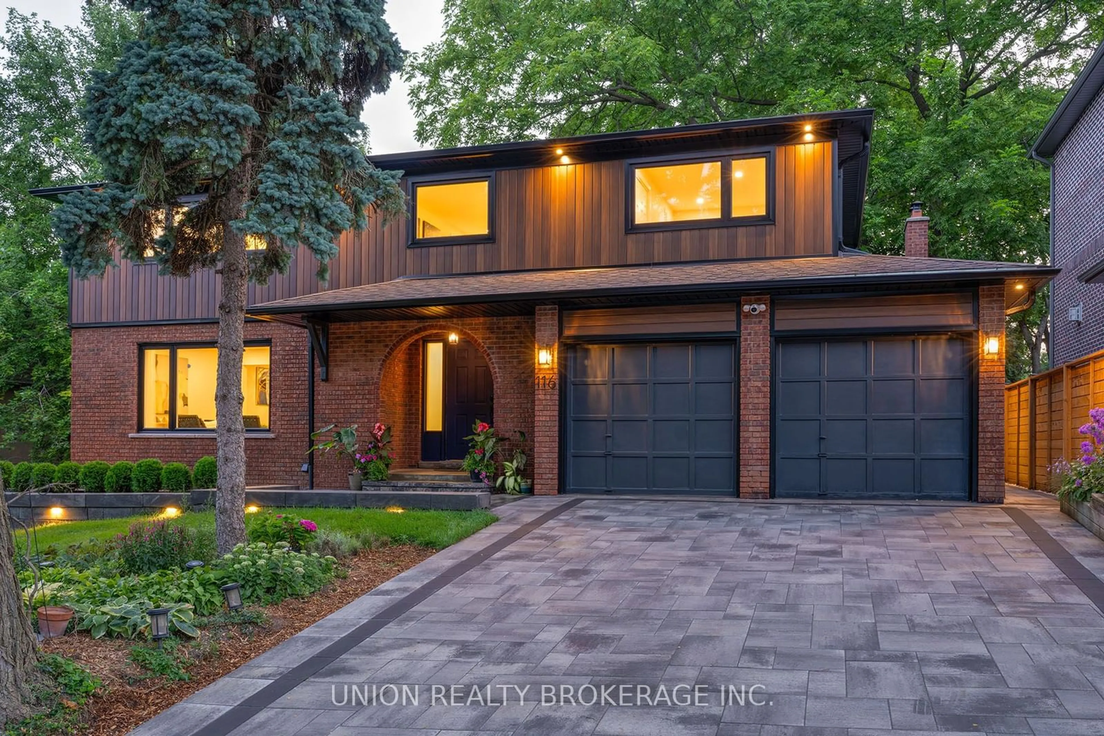 Home with brick exterior material, street for 116 Scarboro Cres, Toronto Ontario M1M 2J4