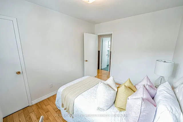 Additional property image - 18 Shoreview Dr