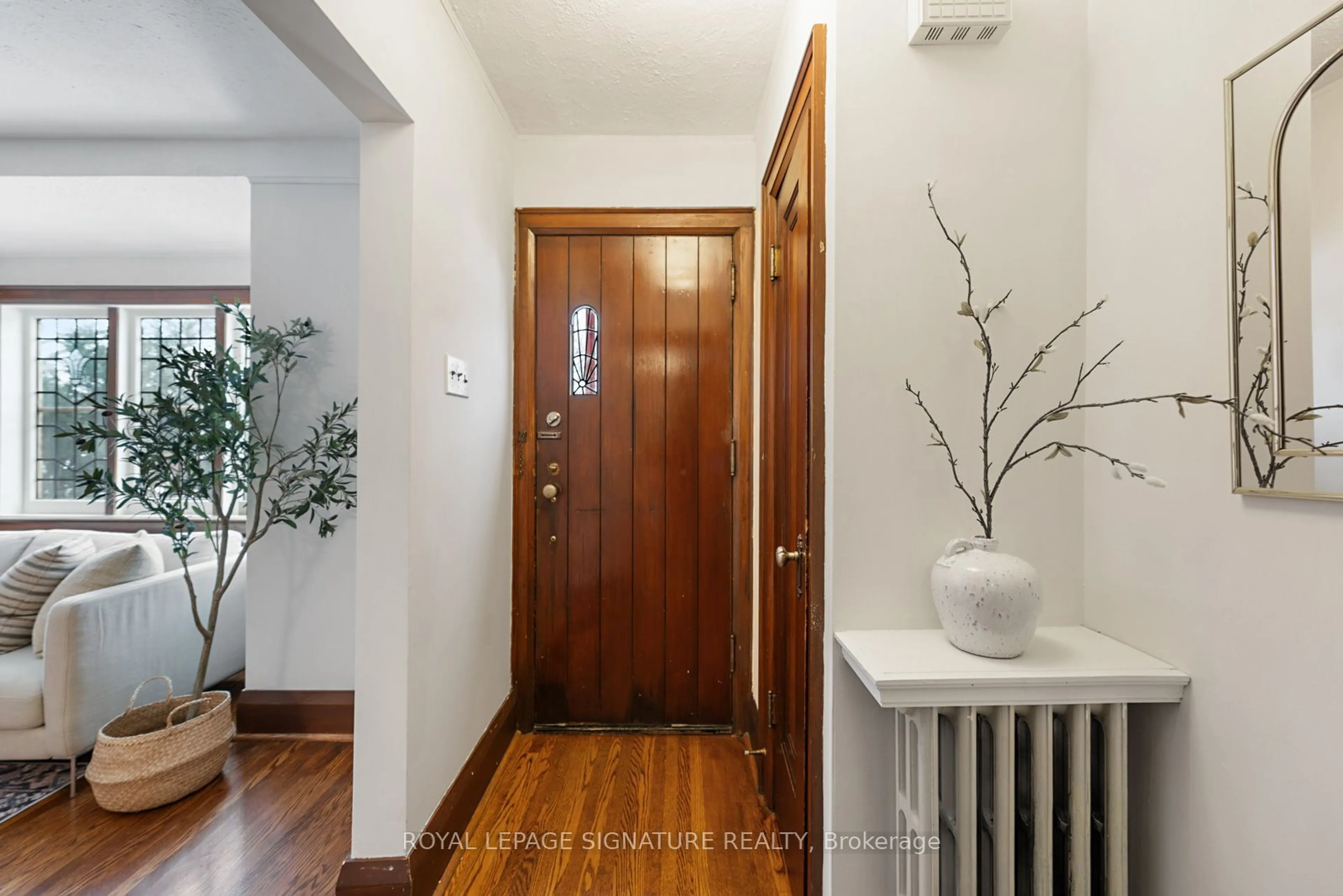 Indoor entryway for 34 Wolverton Ave, Toronto Ontario M4J 3H8