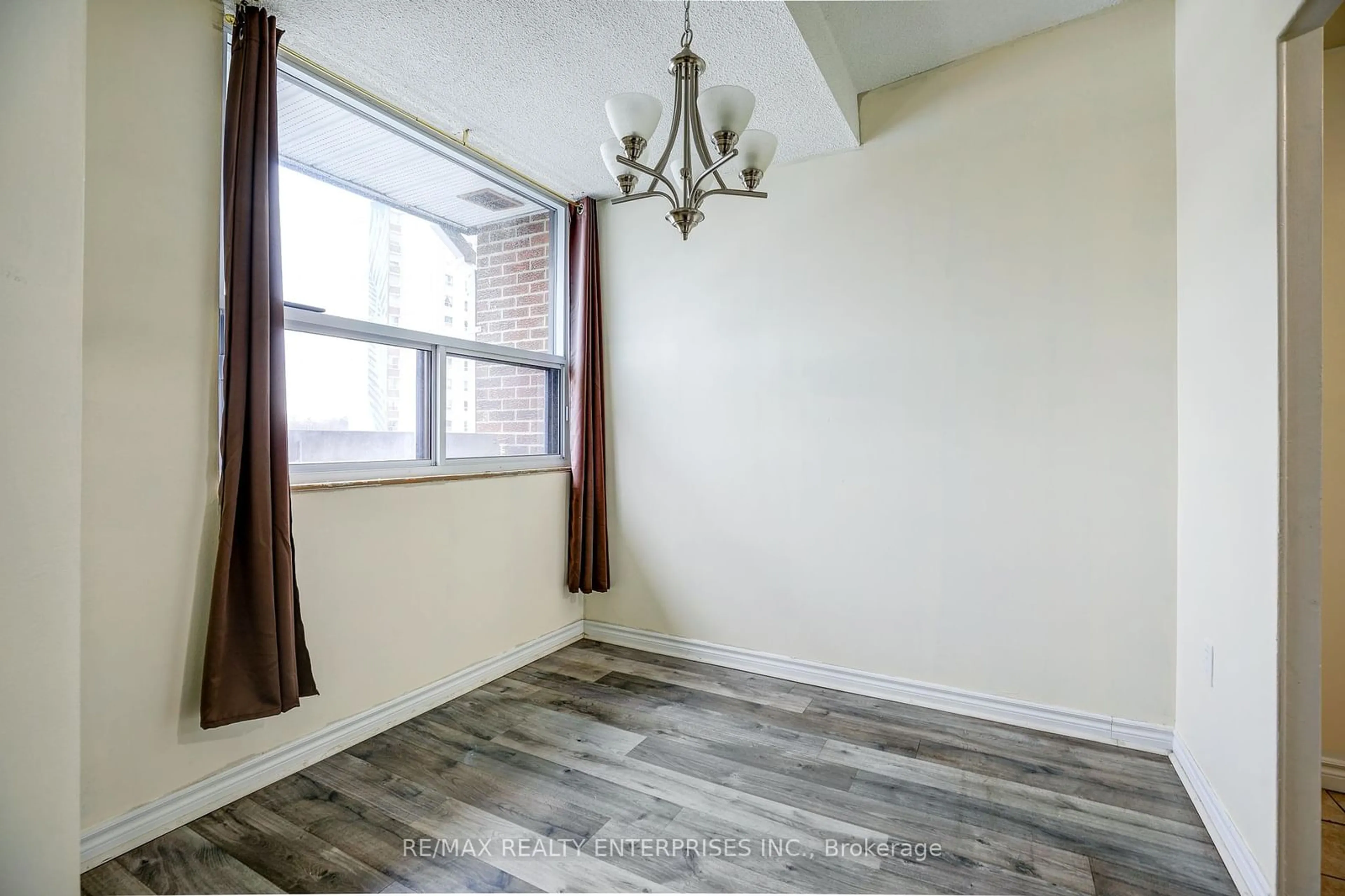 A pic of a room for 4060 Lawrence Ave #412, Toronto Ontario M1E 4V4