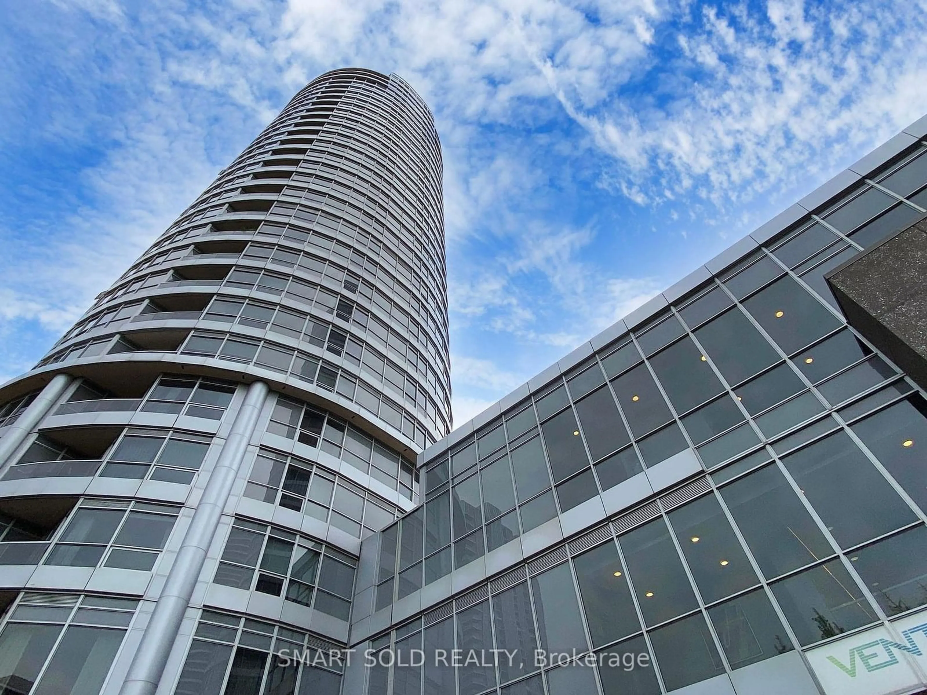 Indoor foyer for 181 Village Green Sq #PH12, Toronto Ontario M1S 0K6