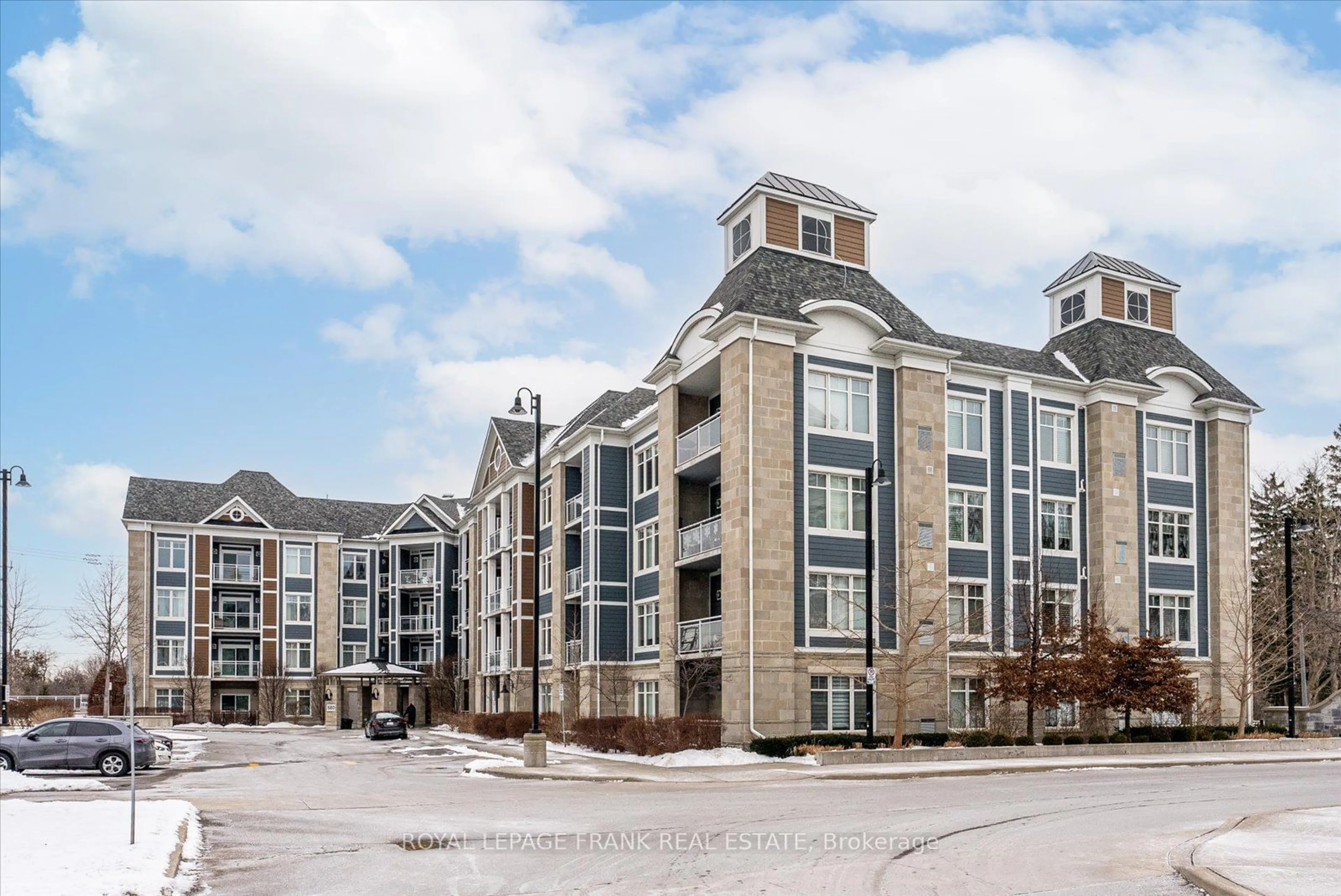 A pic from outside/outdoor area/front of a property/back of a property/a pic from drone, building for 680 Gordon St #412, Whitby Ontario L1N 0L2