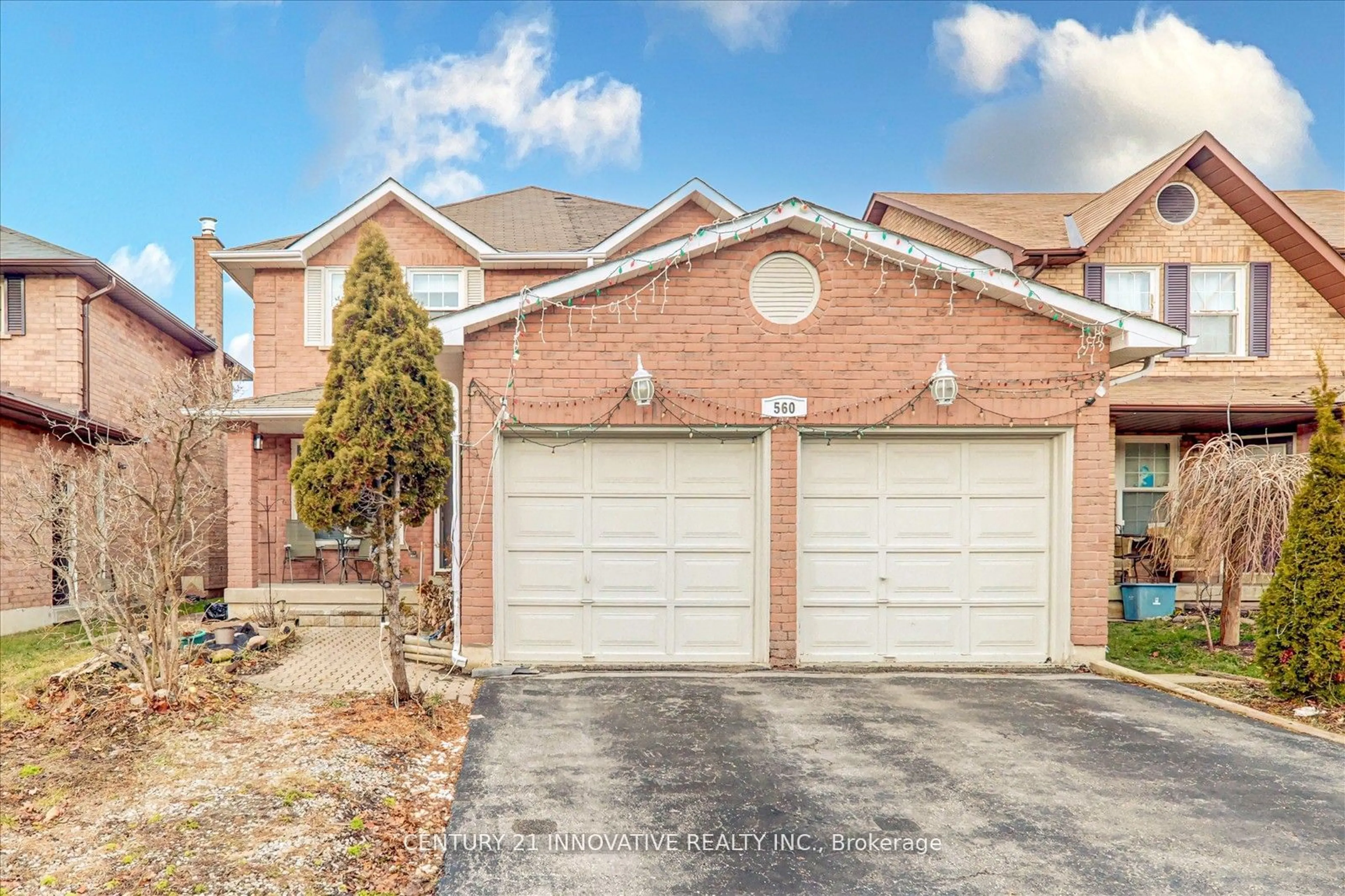 Home with brick exterior material, street for 560 Steeple Hill, Pickering Ontario L1V 5Z3