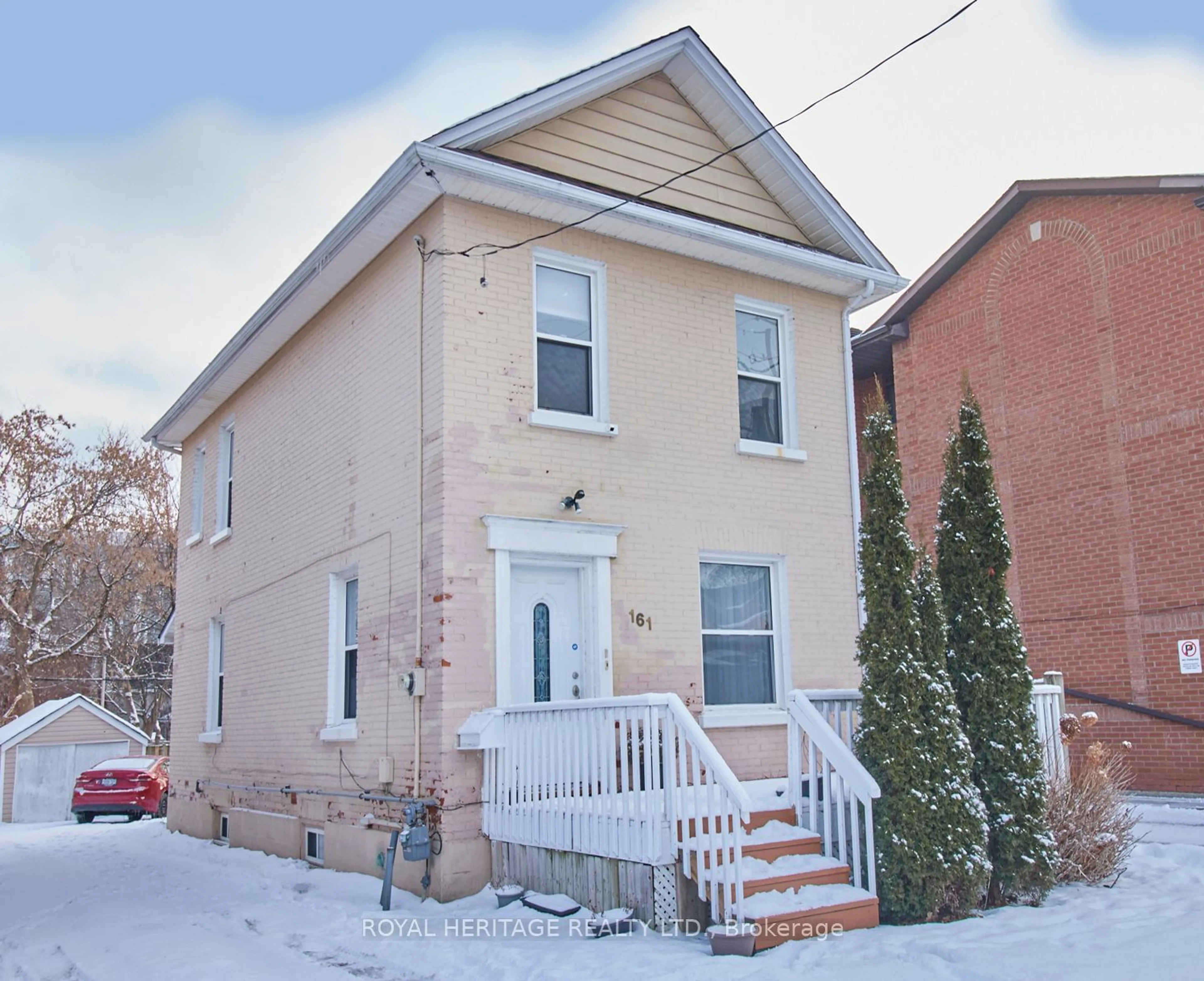 Home with brick exterior material, street for 161 Colborne St, Oshawa Ontario L1G 1M3