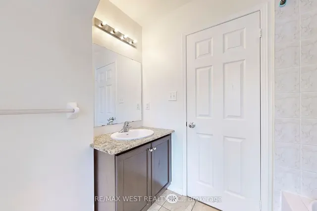 Additional property image - 35 Bell Estate Rd
